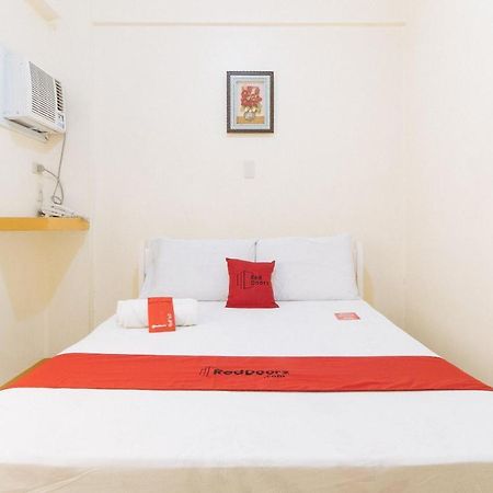 Reddoorz @ Golden Skye Hotel Guagua Eksteriør bilde
