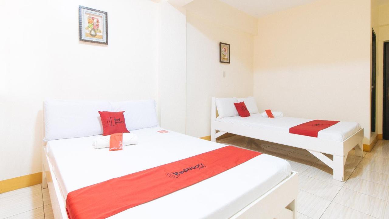 Reddoorz @ Golden Skye Hotel Guagua Eksteriør bilde